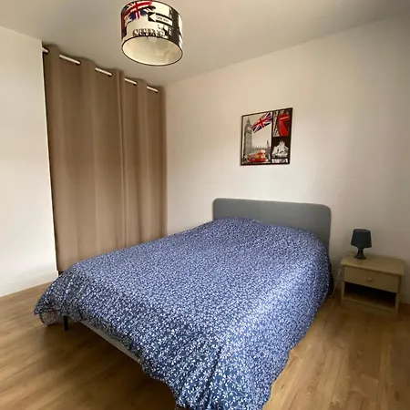 Maison 100 M2 Avec 3 Ferienhaus Saint-Caprais-de-Bordeaux